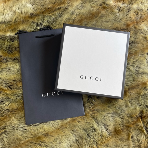 Gucci Silk Shawl/Scarf Aqua-Pink - Picture 12 of 12